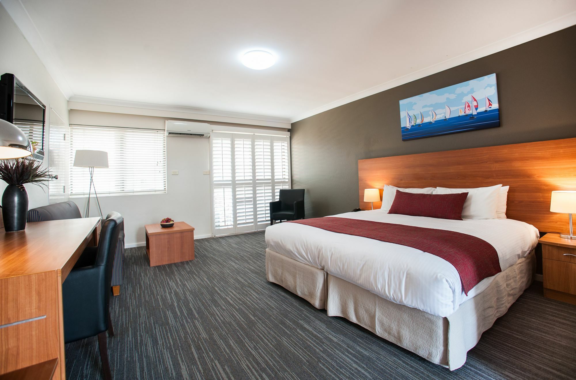 Ramada Hotel & Suites By Wyndham Cabramatta מראה חיצוני תמונה